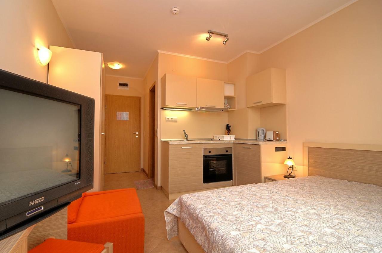 Royal Sun Apartments Sunny Beach Exterior foto